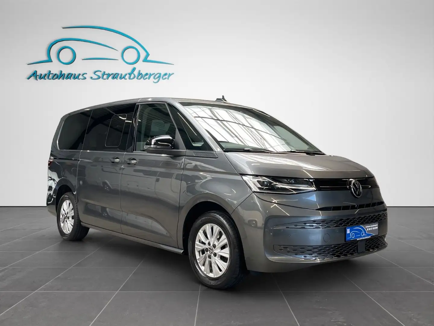 Volkswagen T7 Multivan - lang LÜ ACC PANO RFK STHZ IQ.light Grau - 2