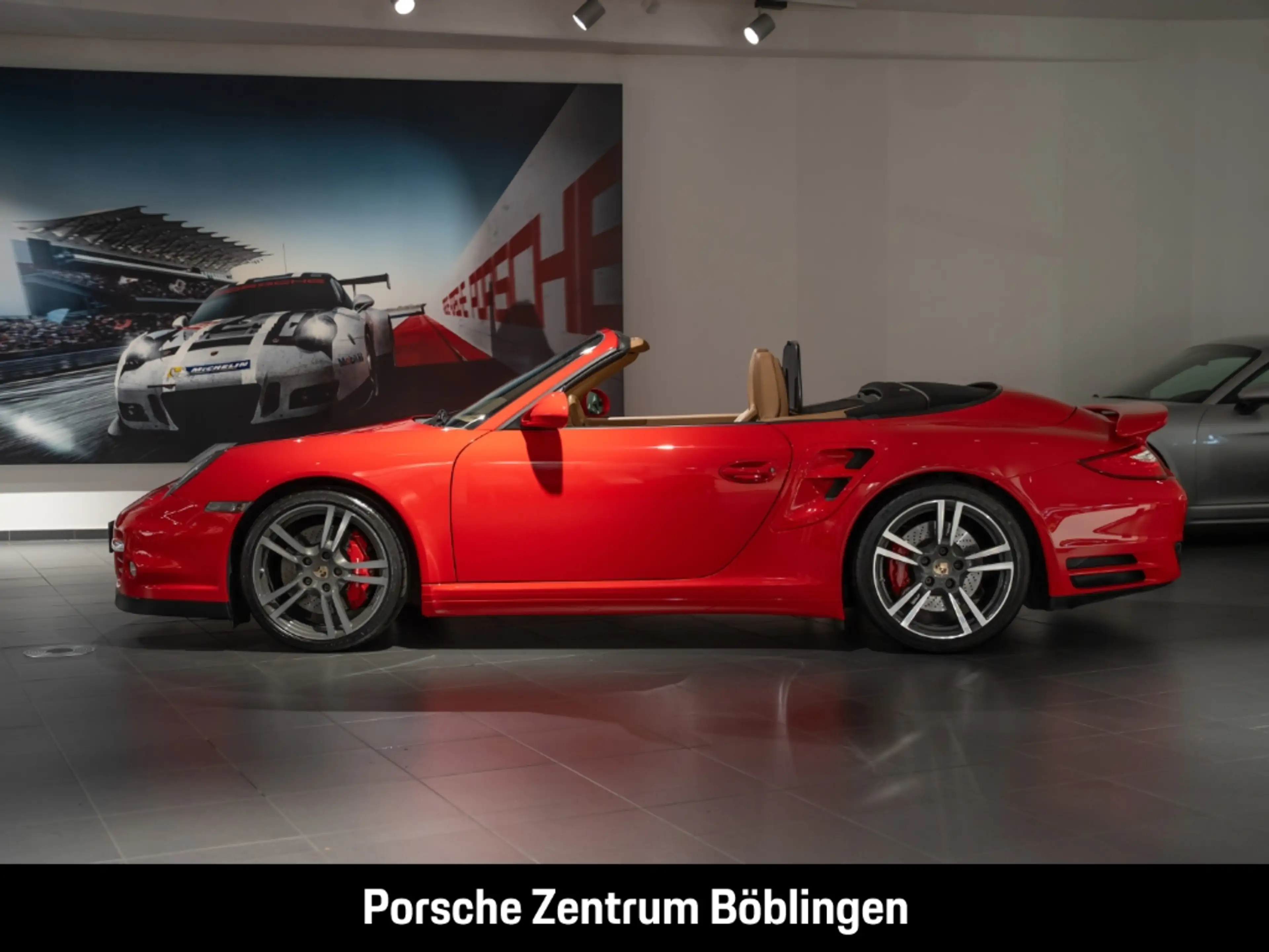 Porsche 997 911 Turbo Cabriolet Indischrot nur 42.000km — photo 2