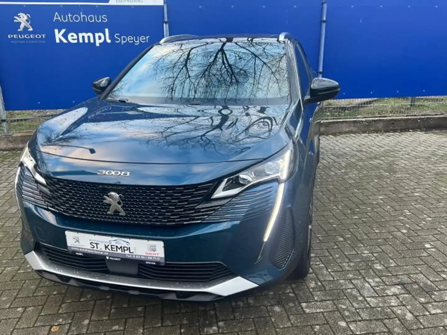 Peugeot 3008 Hybrid 225 e-EAT8 GT Blu/Azzurro - 1