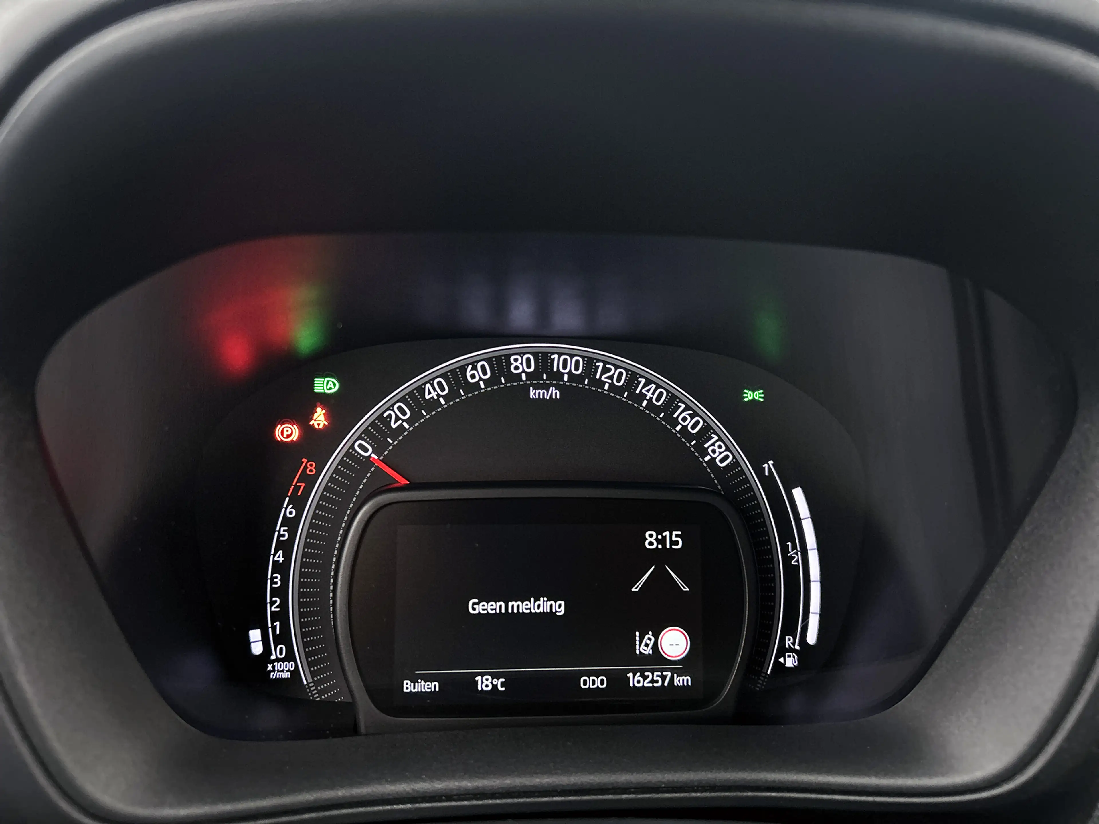 Toyota Aygo X 1.0 VVT-i MT Play | Cruise Control Adaptief | Acht — photo 5