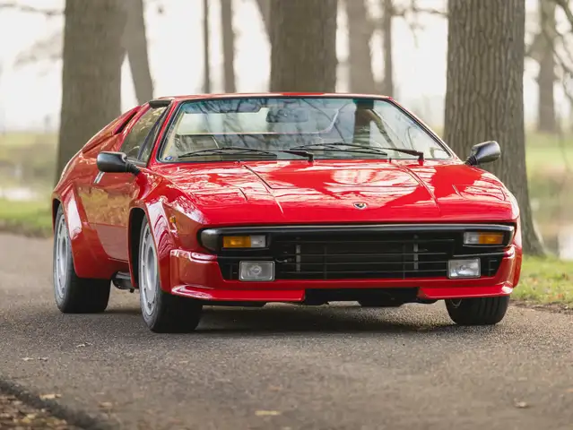 Lamborghini Jalpa V8