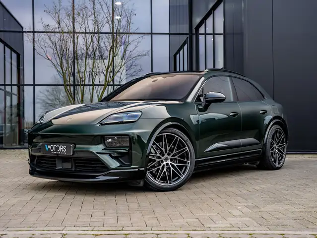 Porsche Macan Turbo - PID - HUD - Oak Green -  RearAxle Steering