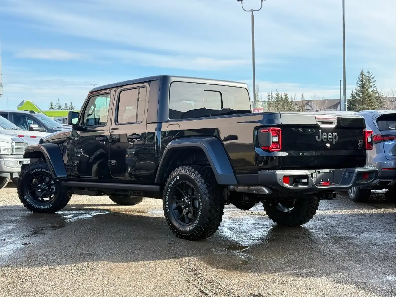 Jeep Gladiator снимка Jeep Gladiator