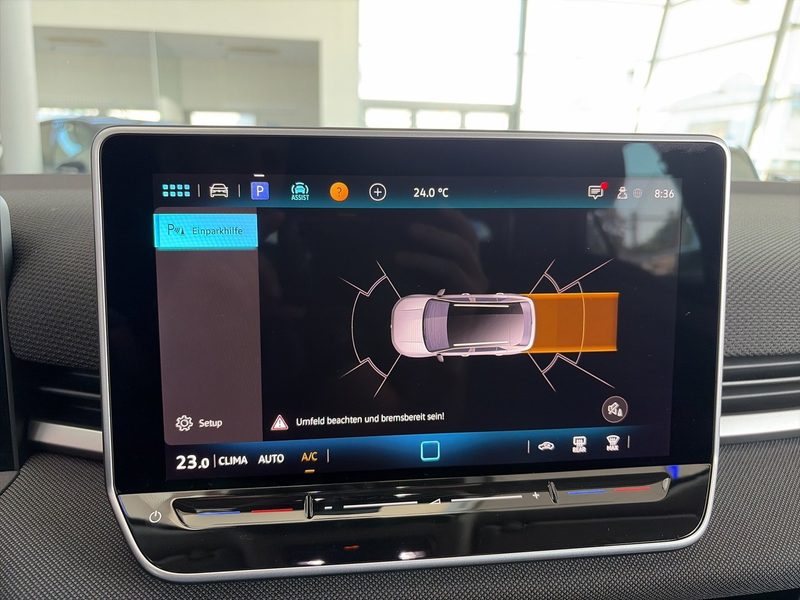 Volkswagen T-Roc 4Me eTSI DSG — photo 13
