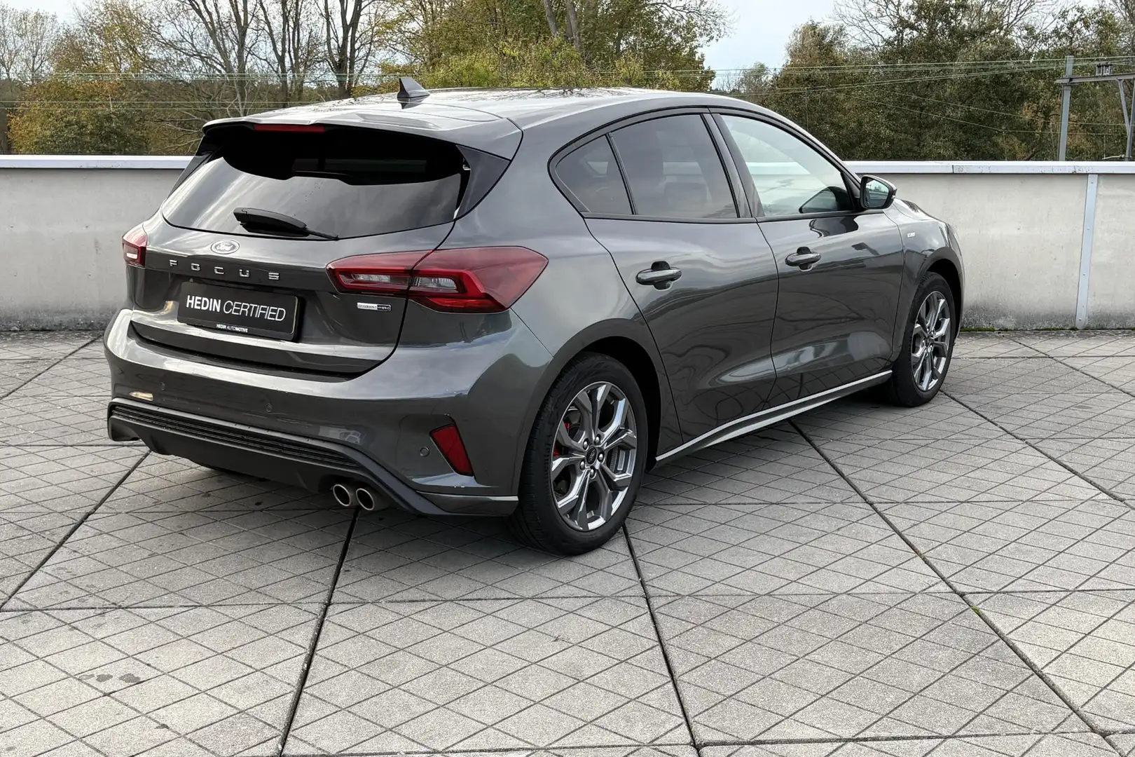 Ford Focus 1.0 EcoBoost Hybrid ST Line Style Gris - 2