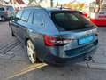 Skoda Superb Combi *AHK/SHZ/ACC/PDC* Grau - thumbnail 4