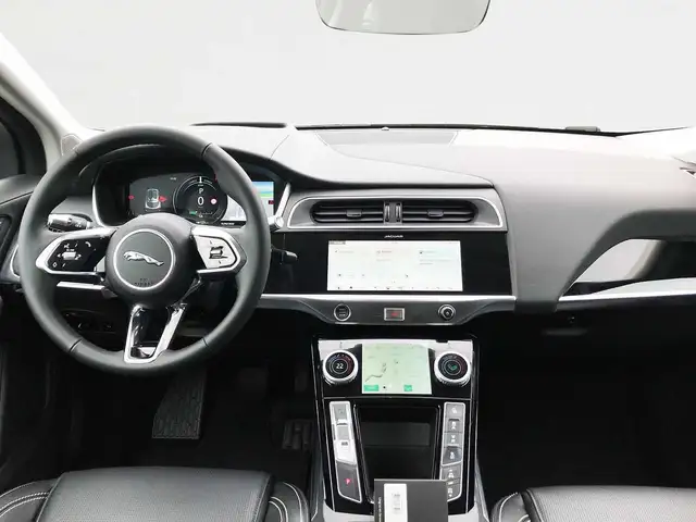 Jaguar I-Pace view 4