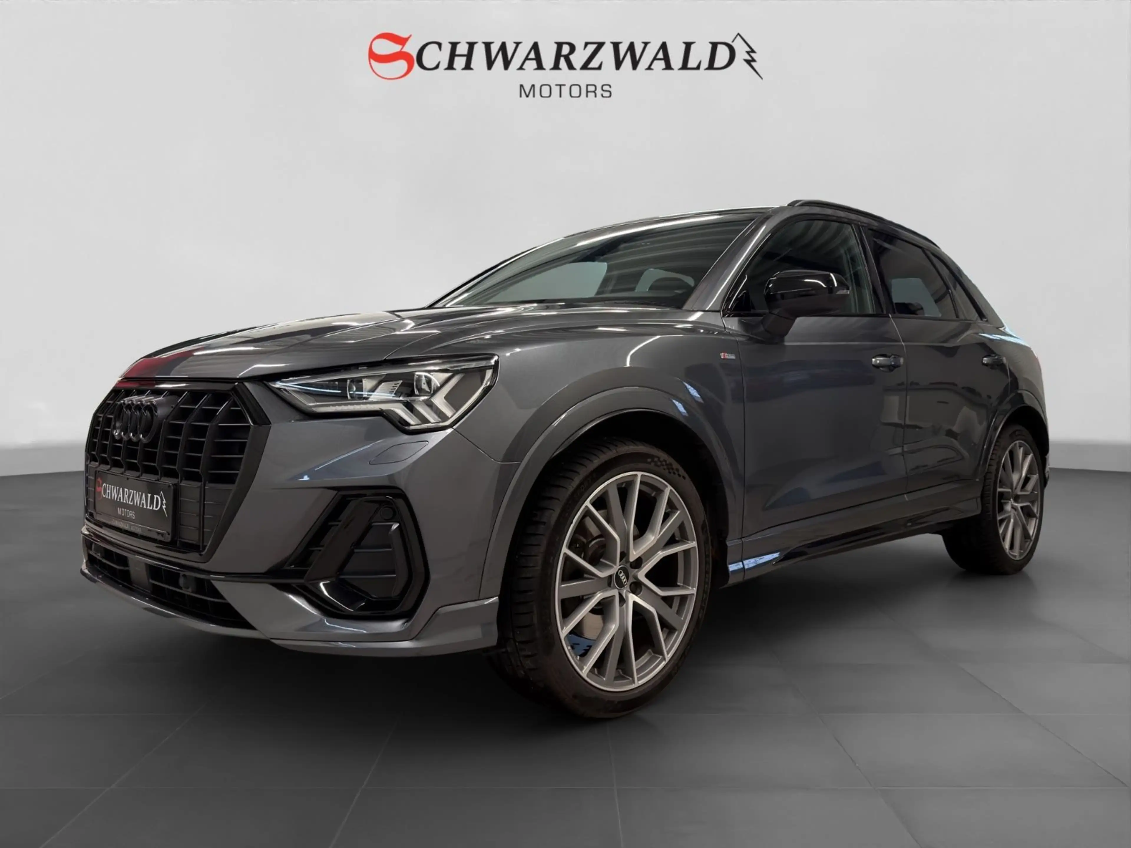 Audi Q3 40 TFSI quattro S line 1Hand Matrix Virtual