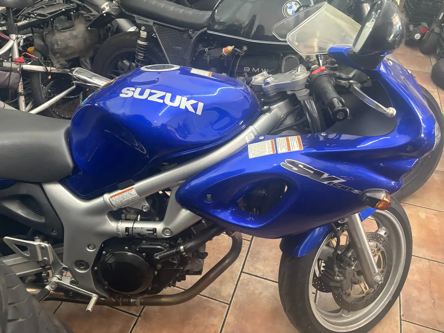Suzuki SV 650 Bleu - 2