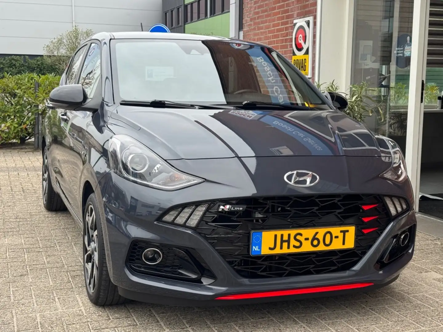 Hyundai i10 1.0 T-GDi 74kW N-Line Grijs - 2