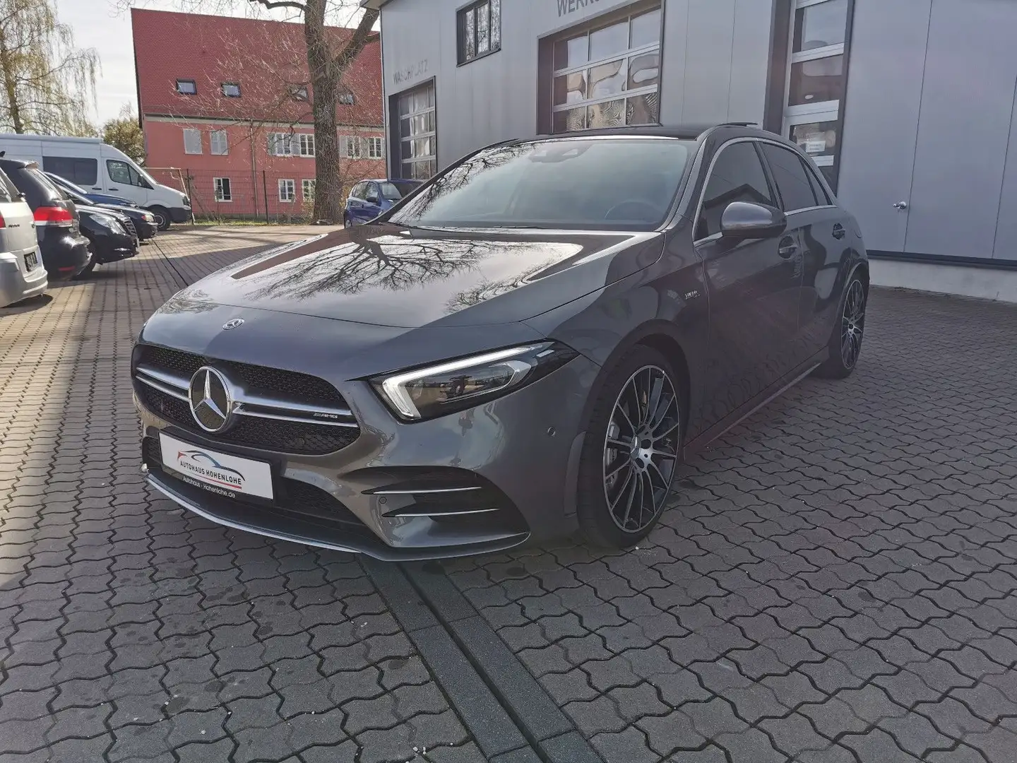 Mercedes-Benz A 35 AMG 4Matic MBUX PANO LED Gris - 1
