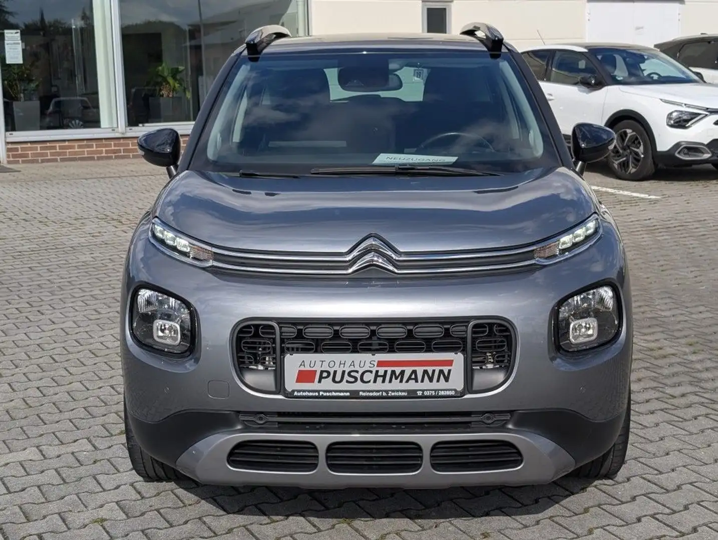 Citroen C3 Aircross PureTech 110 Stop & Start Shine Grau - 2
