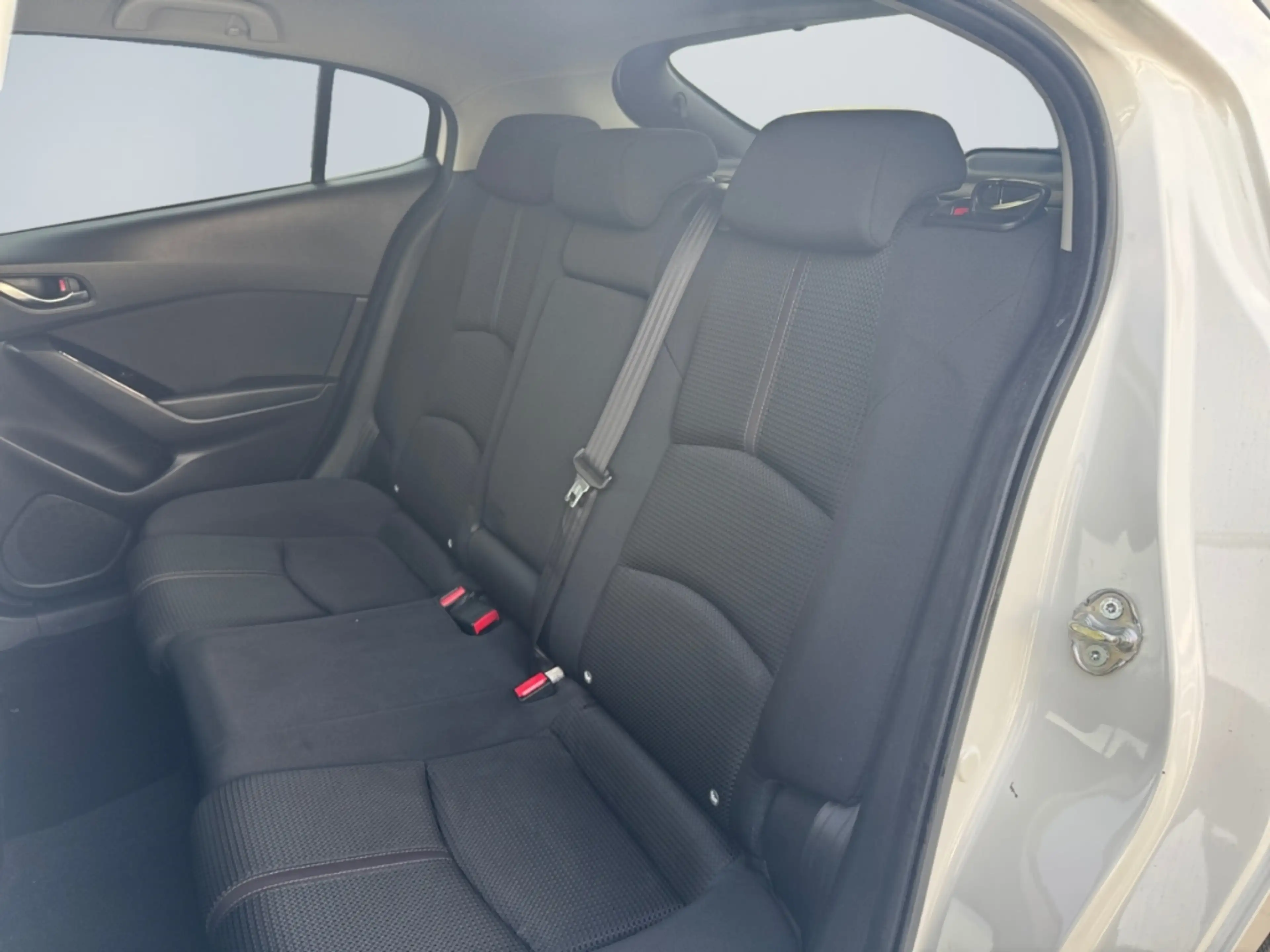 Mazda 3 2.0 Exclusive-Line Navi Klimaautom Rückfahrkam. Te — photo 13