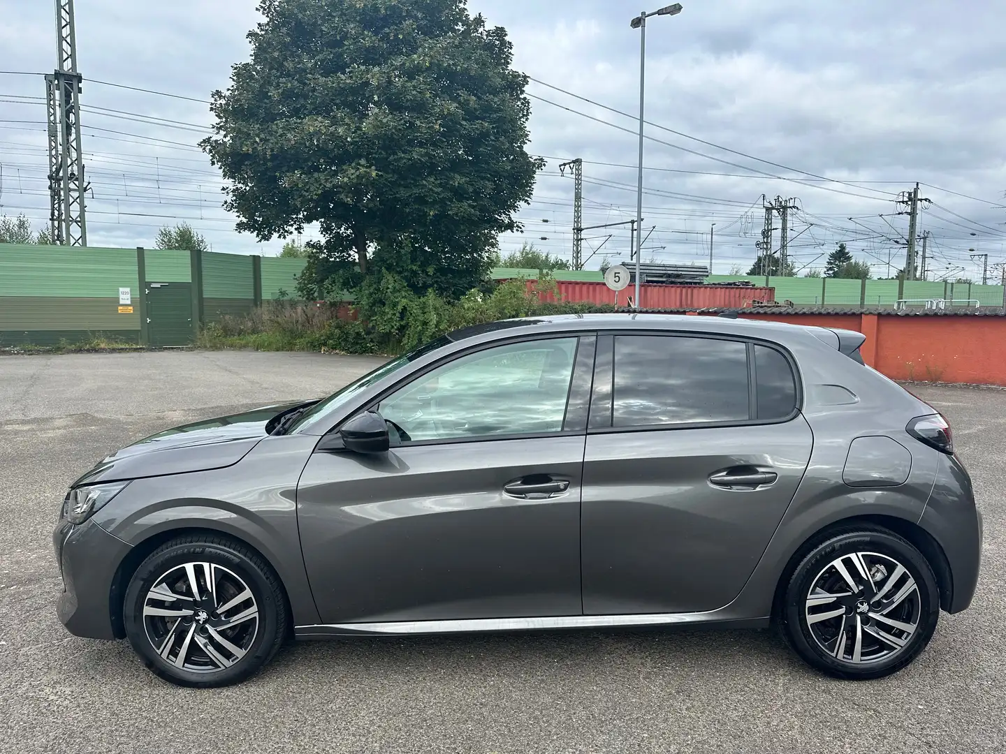 Peugeot 208 Allure Pack Gris - 2