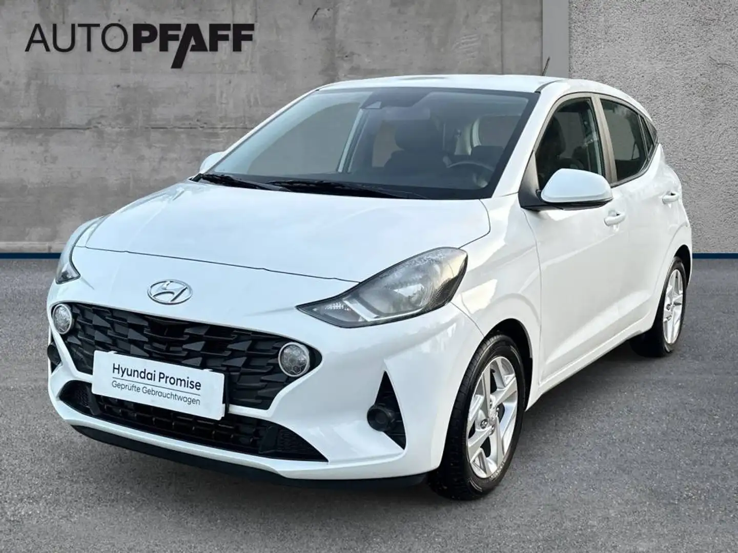 Hyundai i10 1.0 Benzin A/T Trend Carplay|Sitzheizung|Isofix Weiß - 1