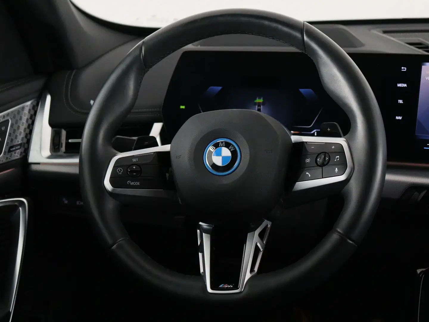 BMW X1 xDrive25e Zwart - 2