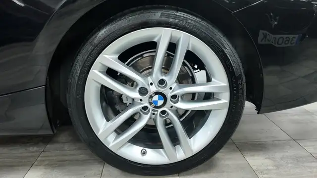 BMW 2 Series view 12