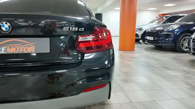 BMW 2 Series view 13