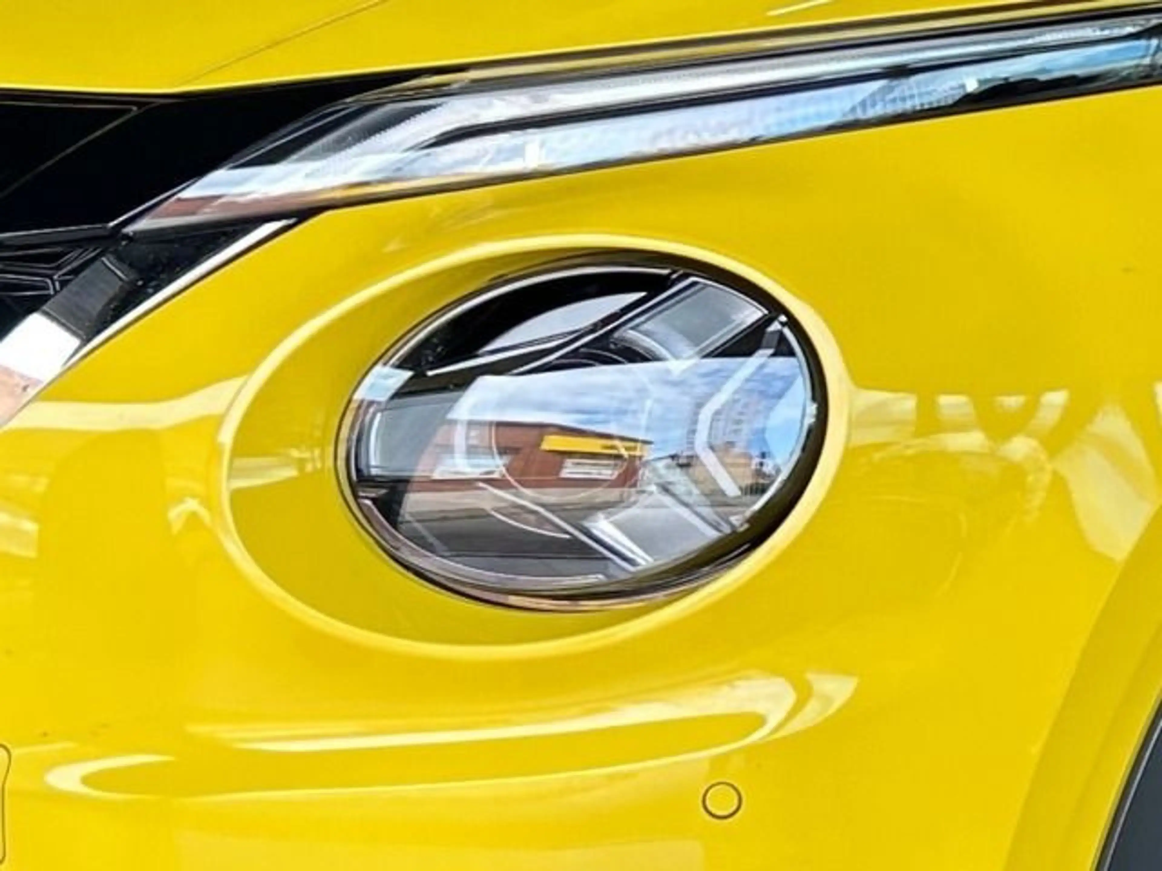 Nissan Juke 1.6 Hybrid N-Connecta, Klima, LED, Kamera — photo 6
