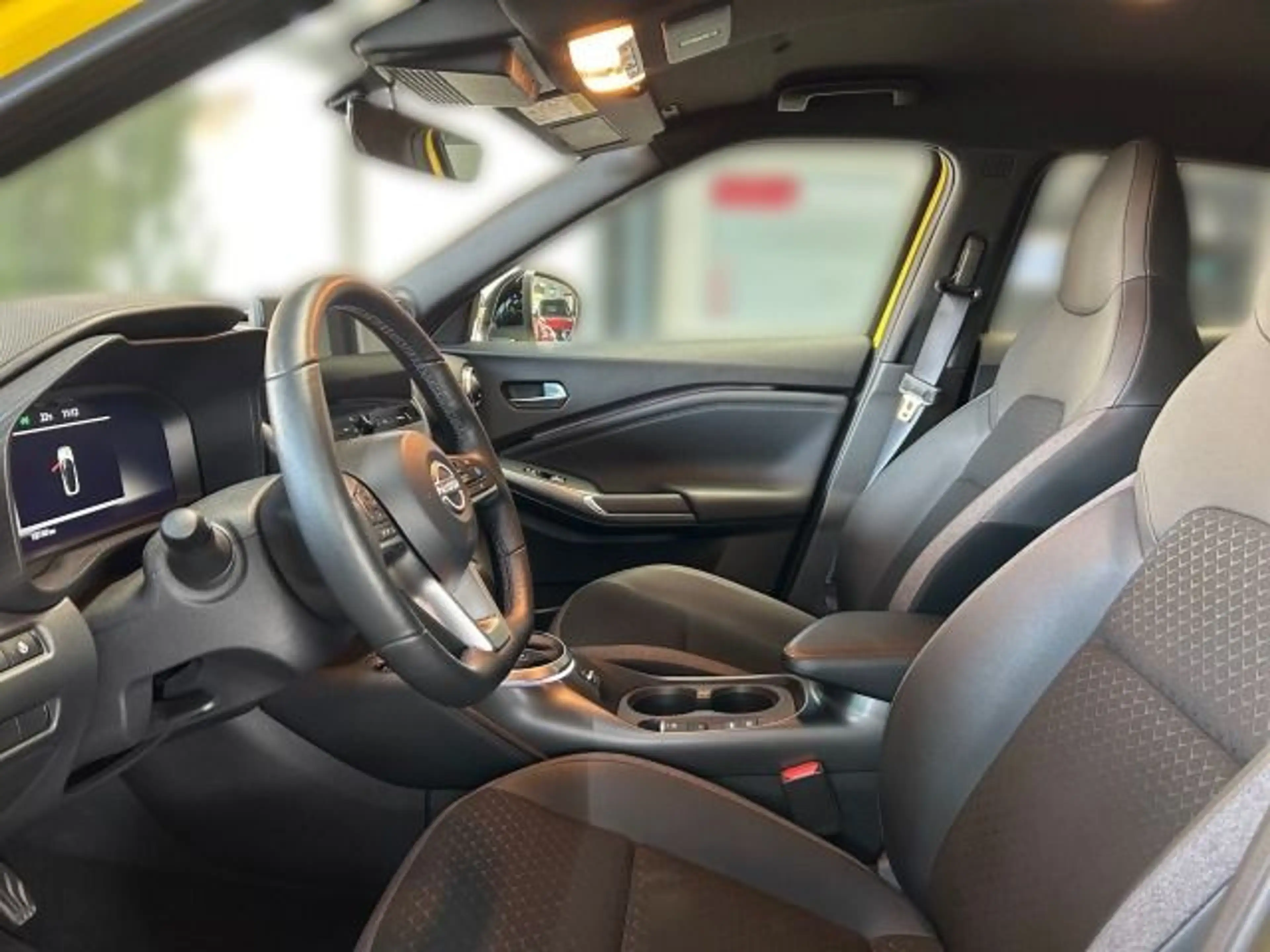 Nissan Juke 1.6 Hybrid N-Connecta, Klima, LED, Kamera — photo 8