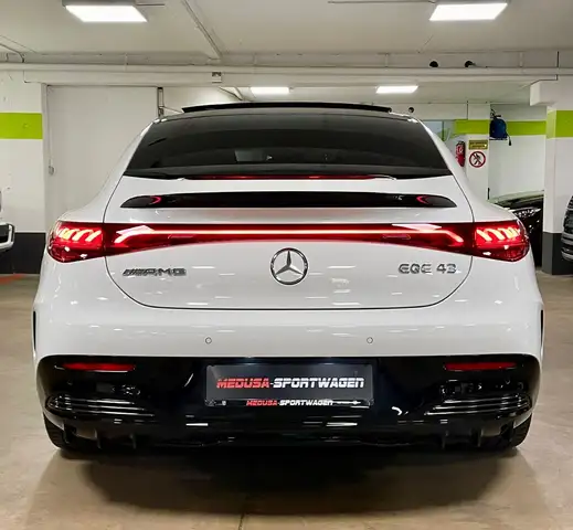 Mercedes-Benz Eqe view 5