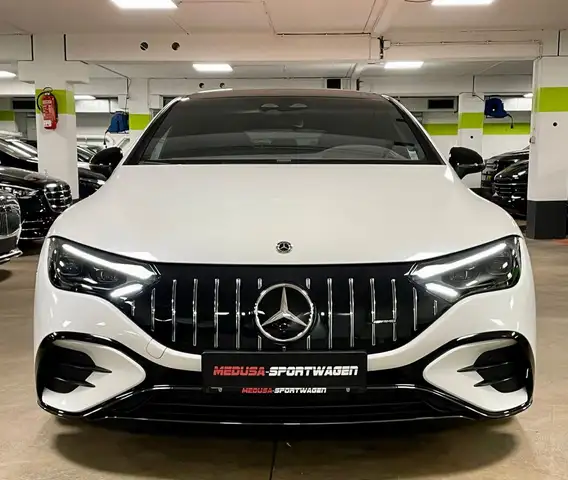Mercedes-Benz Eqe view 3