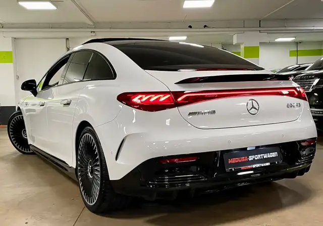 Mercedes-Benz Eqe view 6