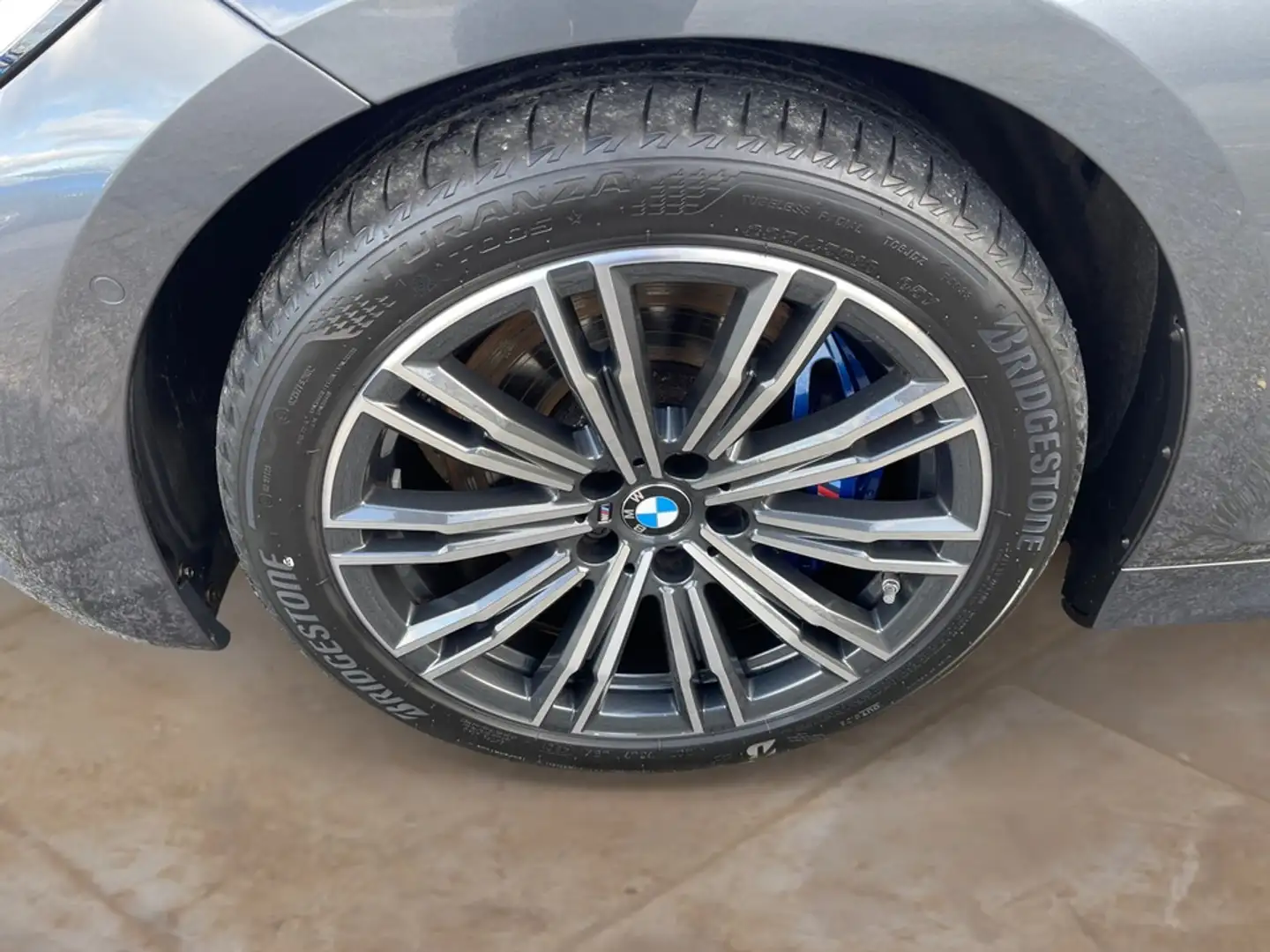 BMW 330 d Touring M Sport + 2Jahre-BPS.-GARANTIE Grau - 2