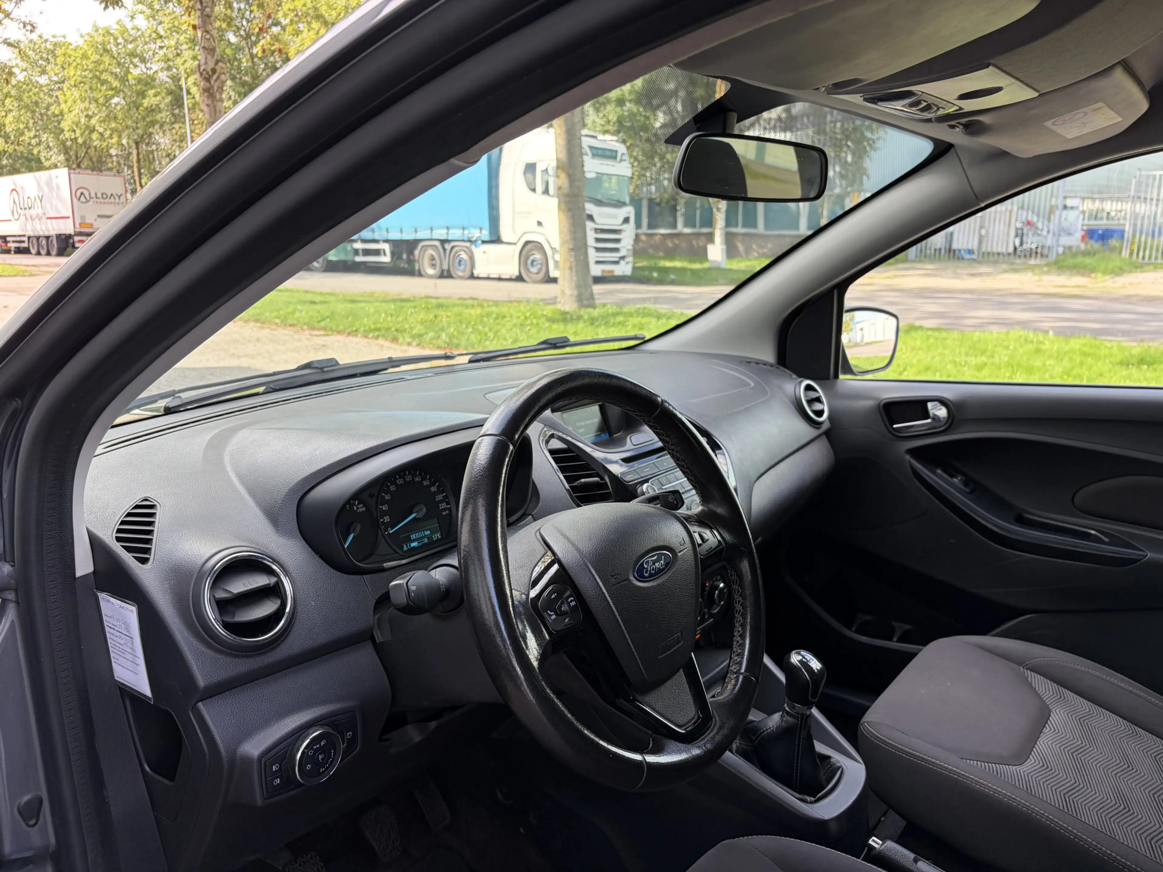 Ford Ka/Ka+ 1.2i Trend Ultimate 86 PK. Zuinige auto van de eer — photo 9