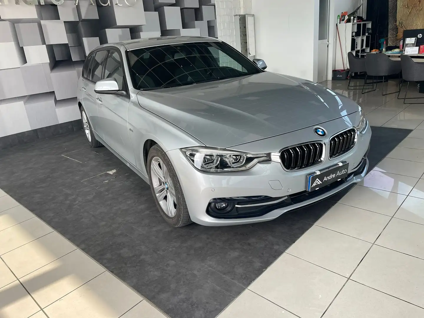 BMW 316 316d Touring Sport auto Argent - 2
