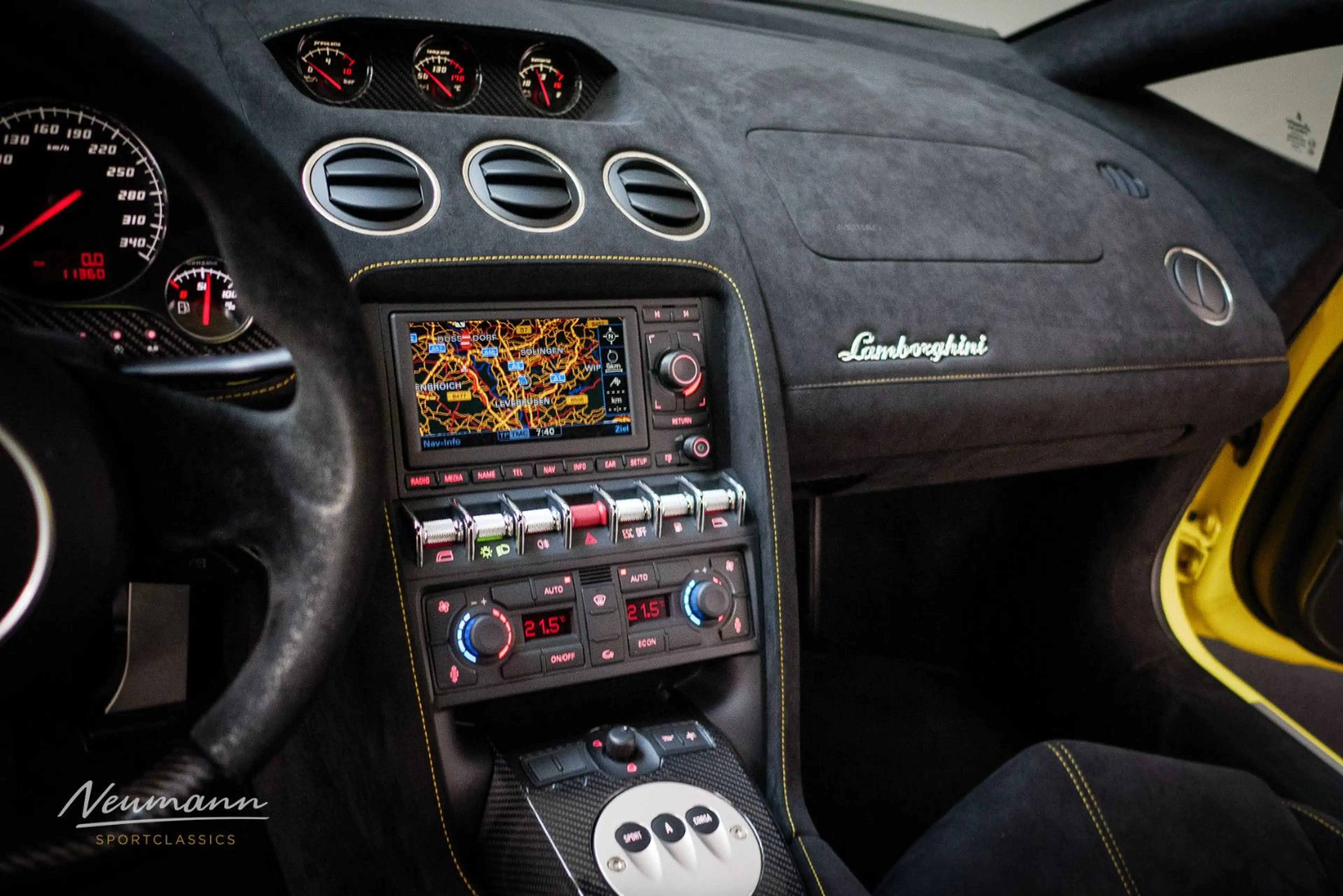 Lamborghini Gallardo LP 560-2 50th Anniversary — photo 8