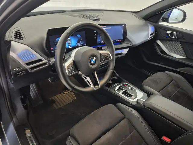 BMW 1 Series view 7