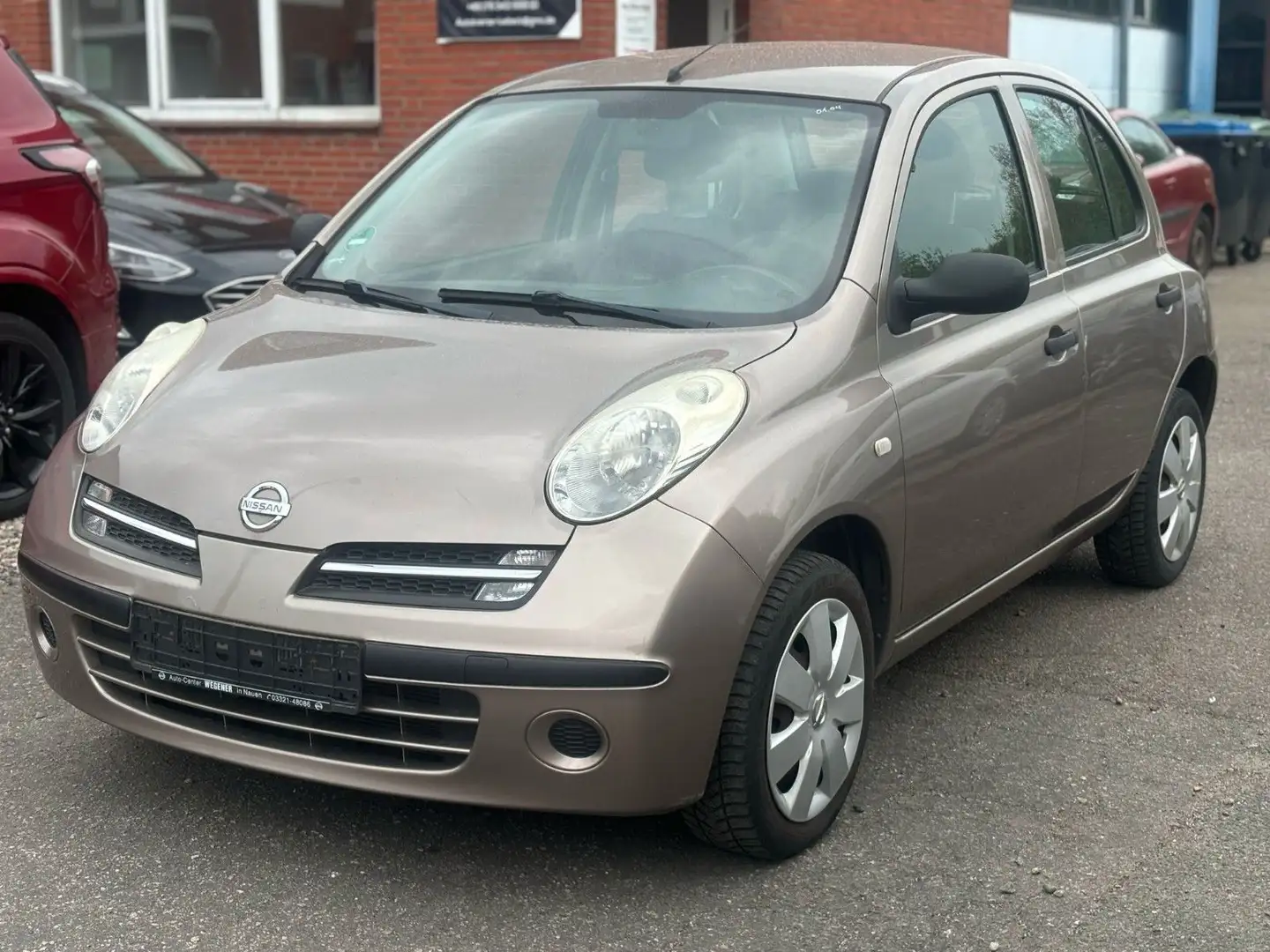 Nissan Micra Visia - 1