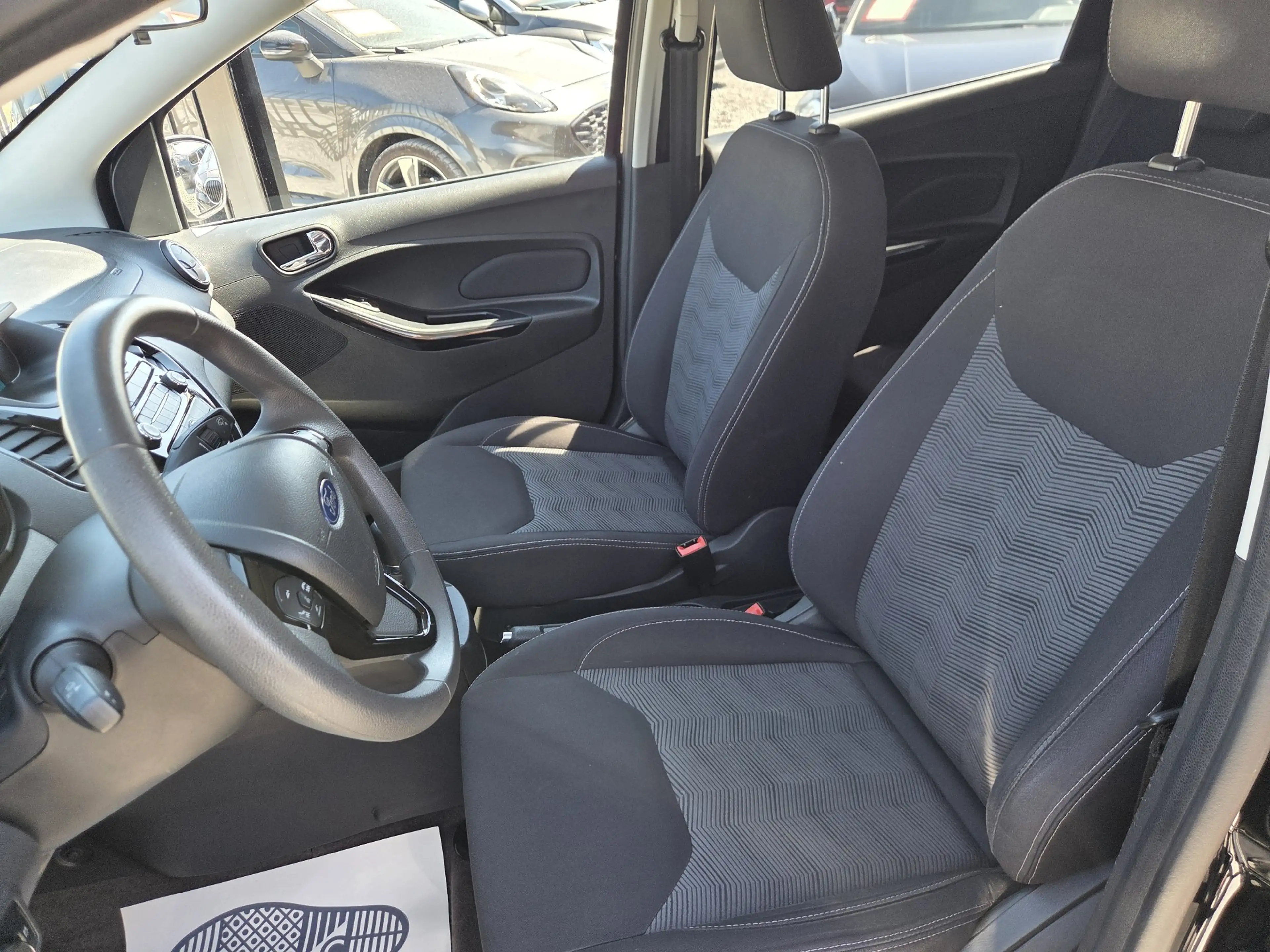 Ford Ka/Ka+ Ka 1.2i Black Edition (EU6.2) — photo 9