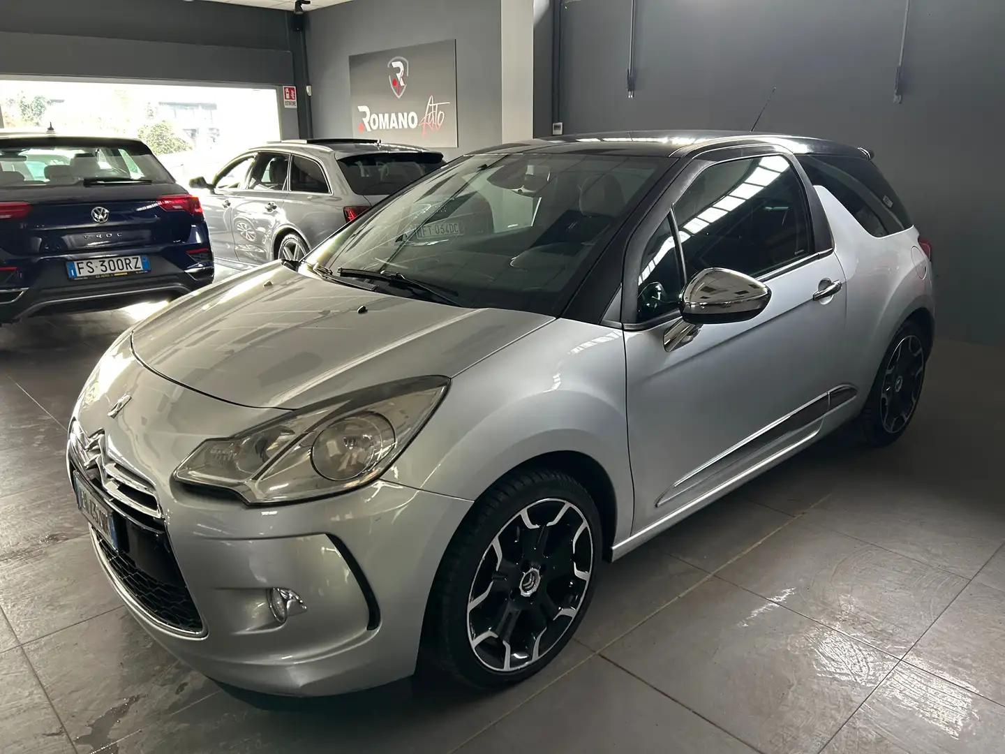 Citroen DS3 DS3 1.6 turbo thp Just Black 155cv Silber - 2