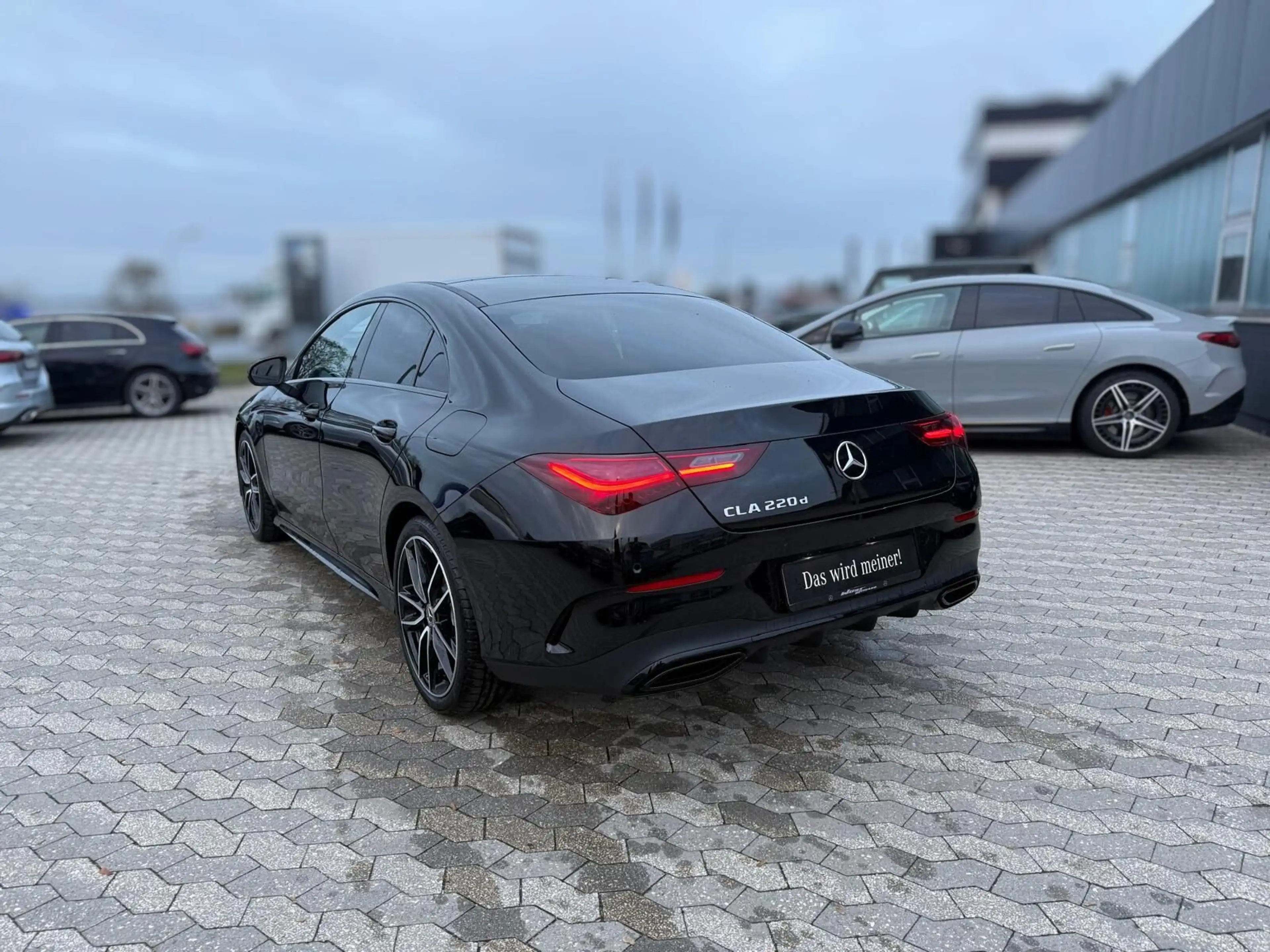 Mercedes-Benz CLA 220 d Cp AMG Night Edition Pano/Dist/Tot/19" — photo 3