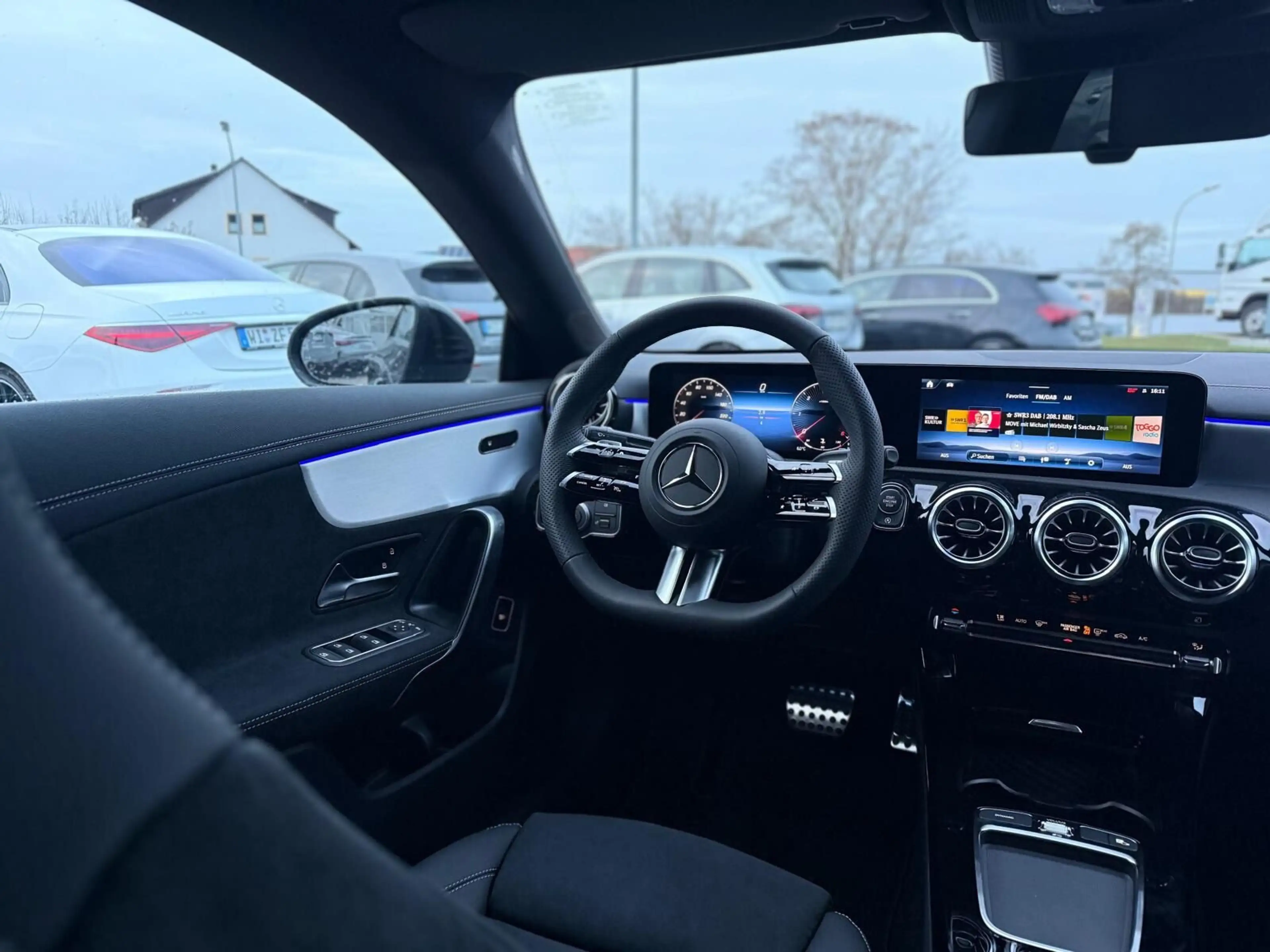 Mercedes-Benz CLA 220 d Cp AMG Night Edition Pano/Dist/Tot/19" — photo 7