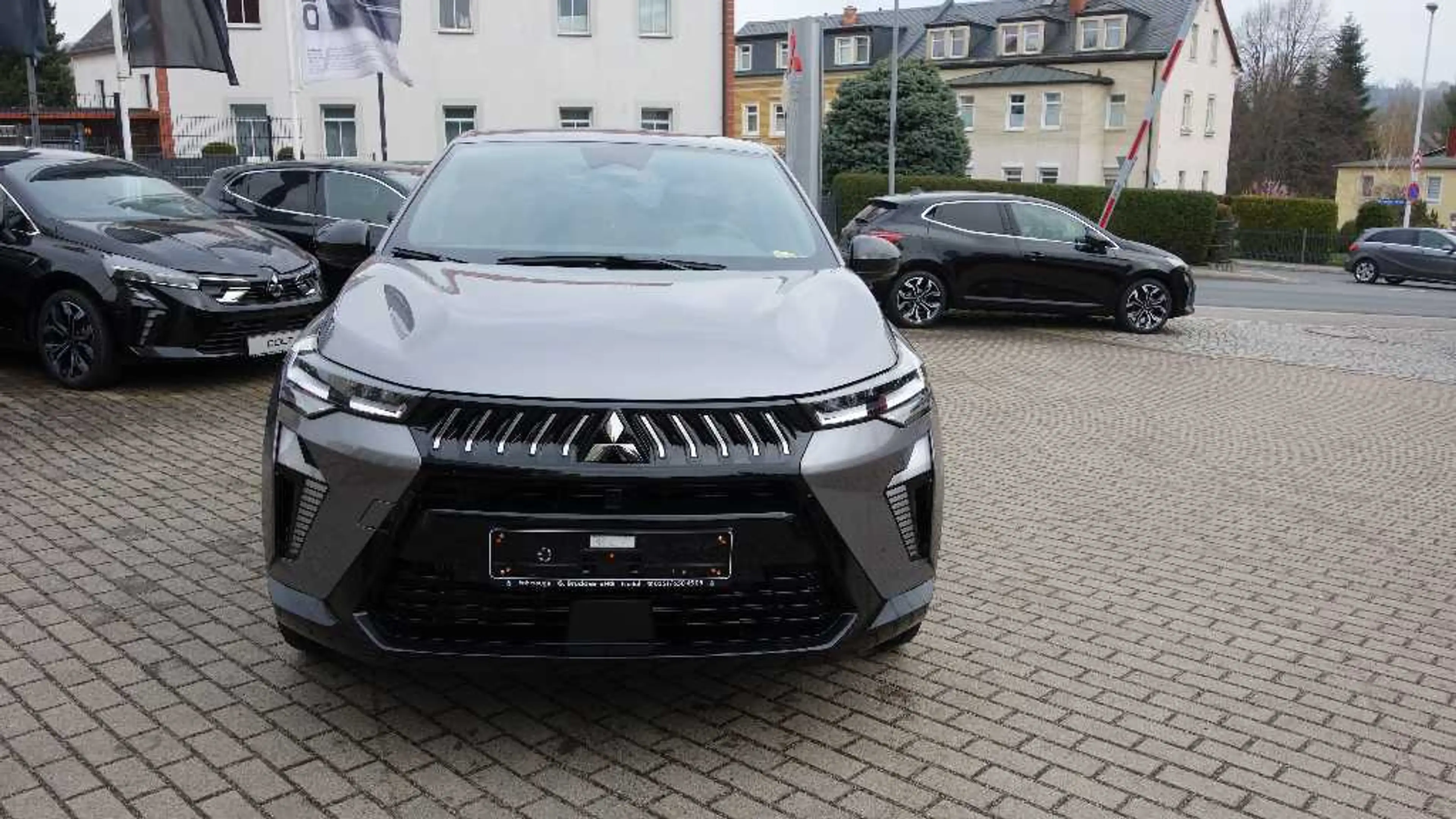 Mitsubishi Grandis Intro Edition 1.8 Hybrid MJ 2026.5 — photo 3