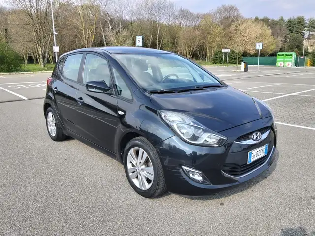 Hyundai iX20 1.4 crdi Comfort 90cv*Cerchi*Bluetooth*Aux*Usb