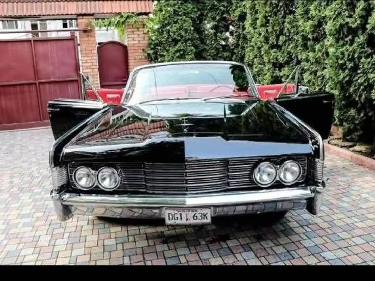 Lincoln Continental 4 dors convertible Schwarz - 1