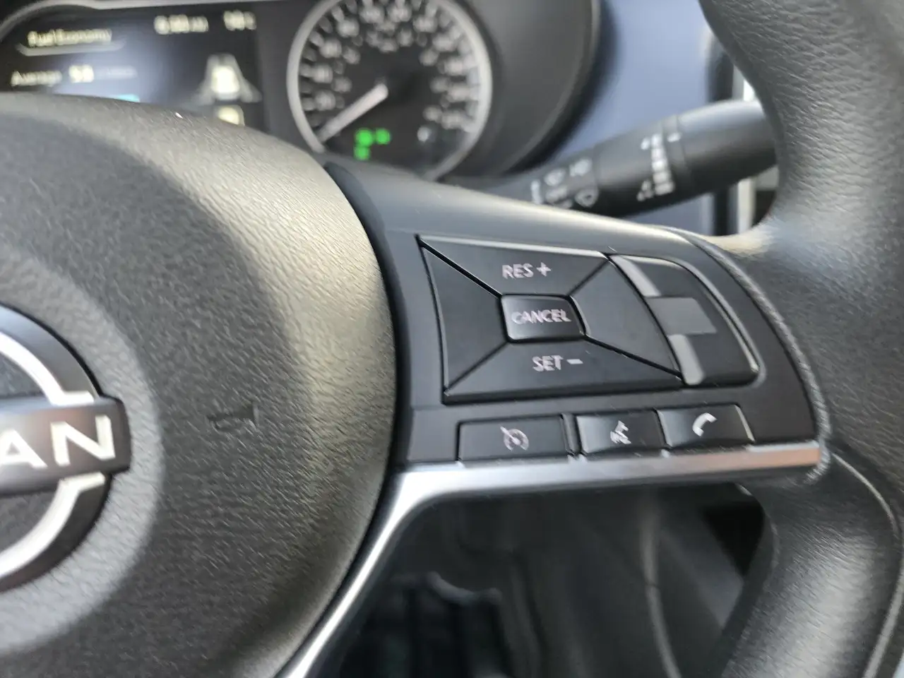 Nissan Versa снимка Nissan Versa