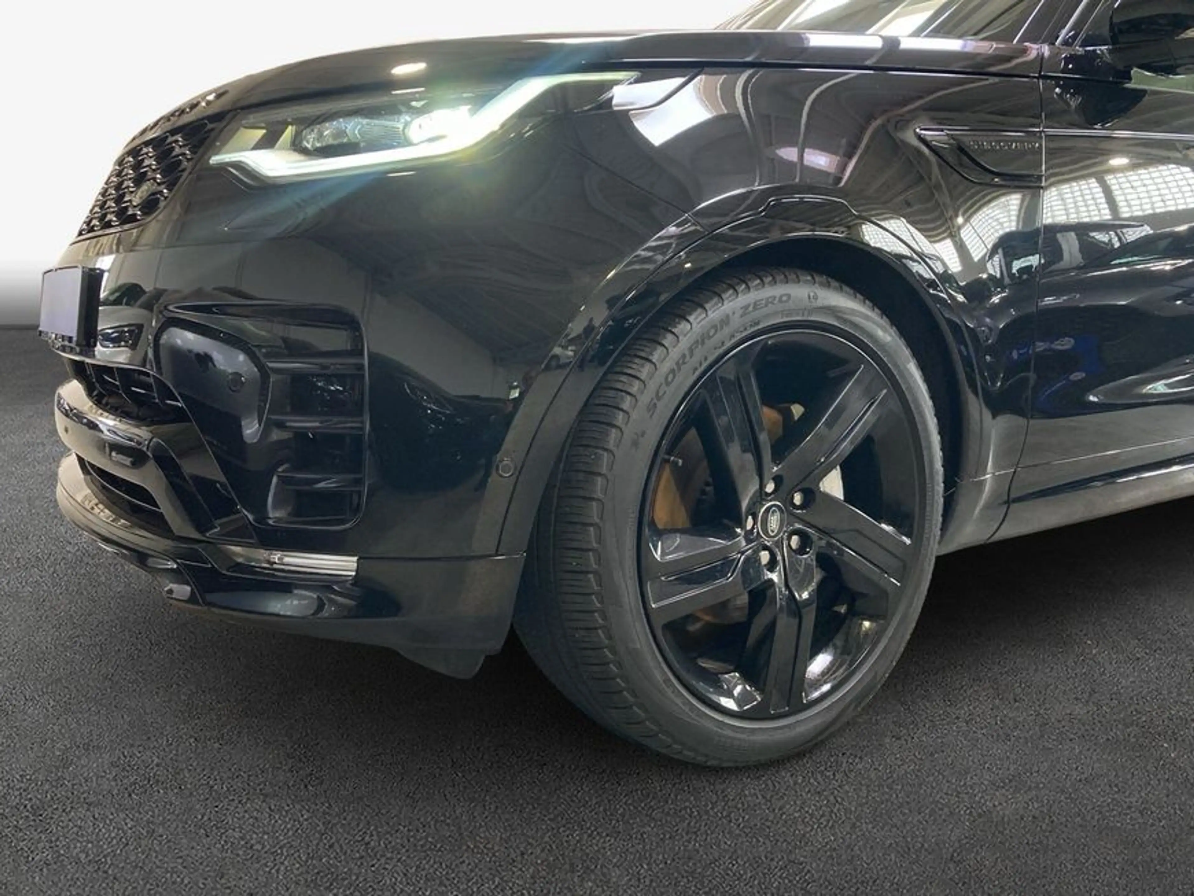 Land Rover Discovery D300 R-Dynamic S — photo 6