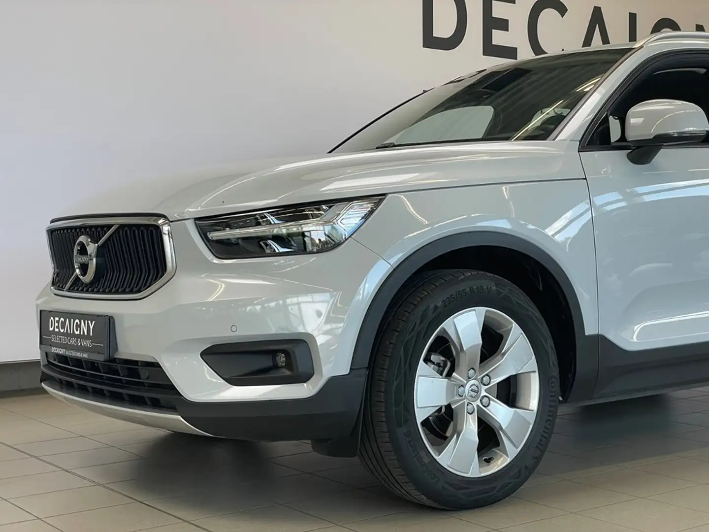 Volvo XC40 1.5 T2 Momentum Pro *App Connect*Camera*Navigatie Argent - 2
