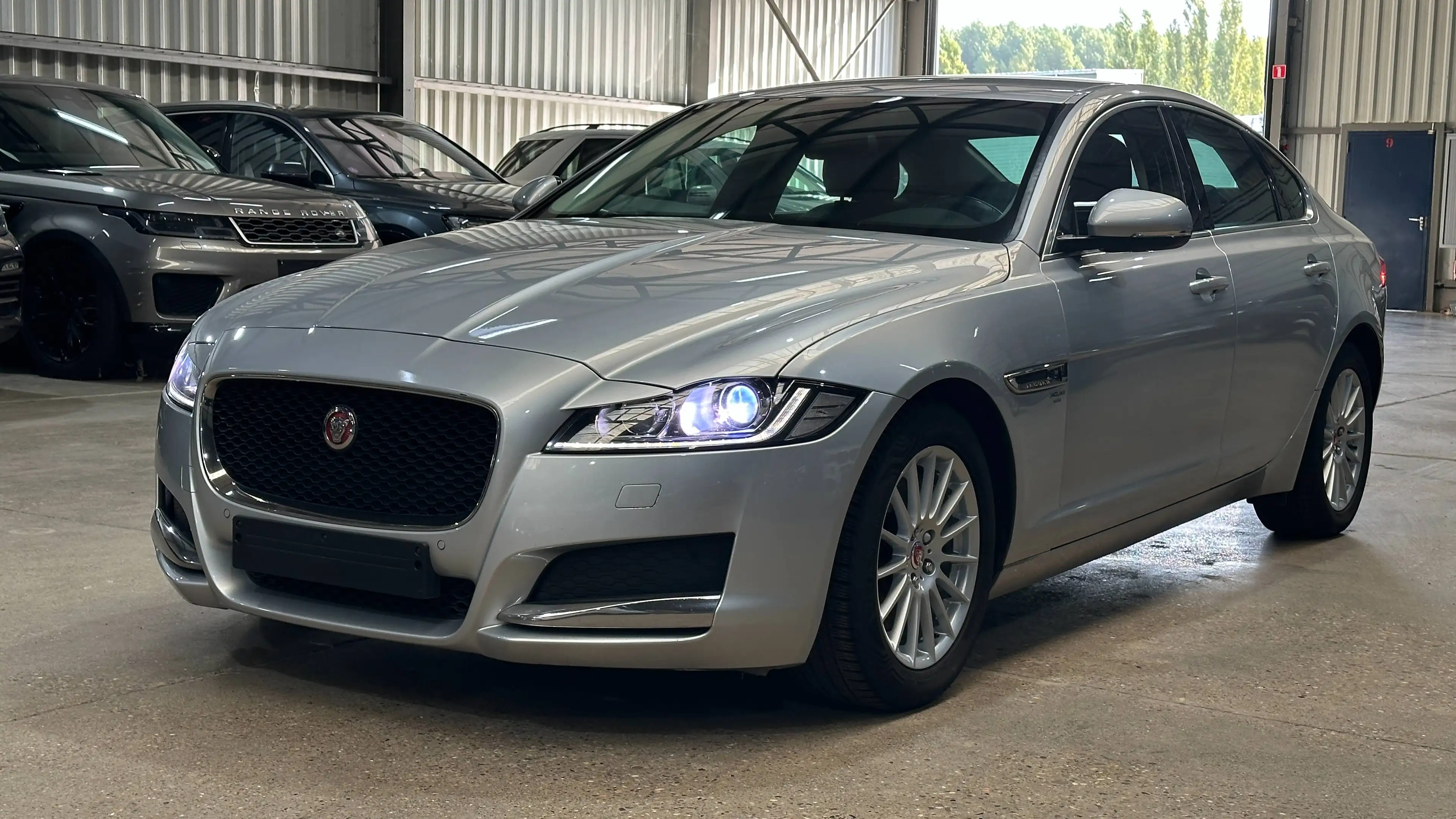 Jaguar XF XF 2.0 D E-Performance Prestige