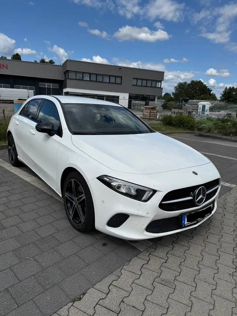 Mercedes-Benz A 220 progressive Biały - 1
