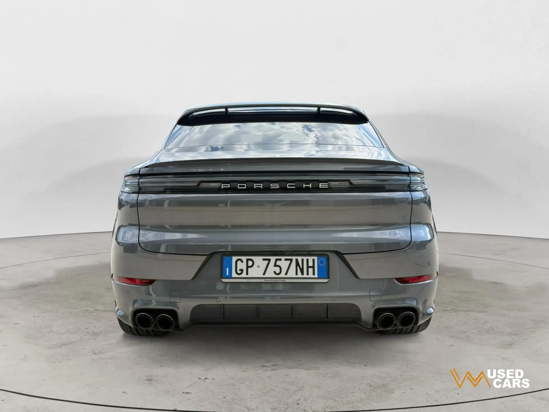 포르쉐 Porsche Cayenne 2023 건메탈 사진 5