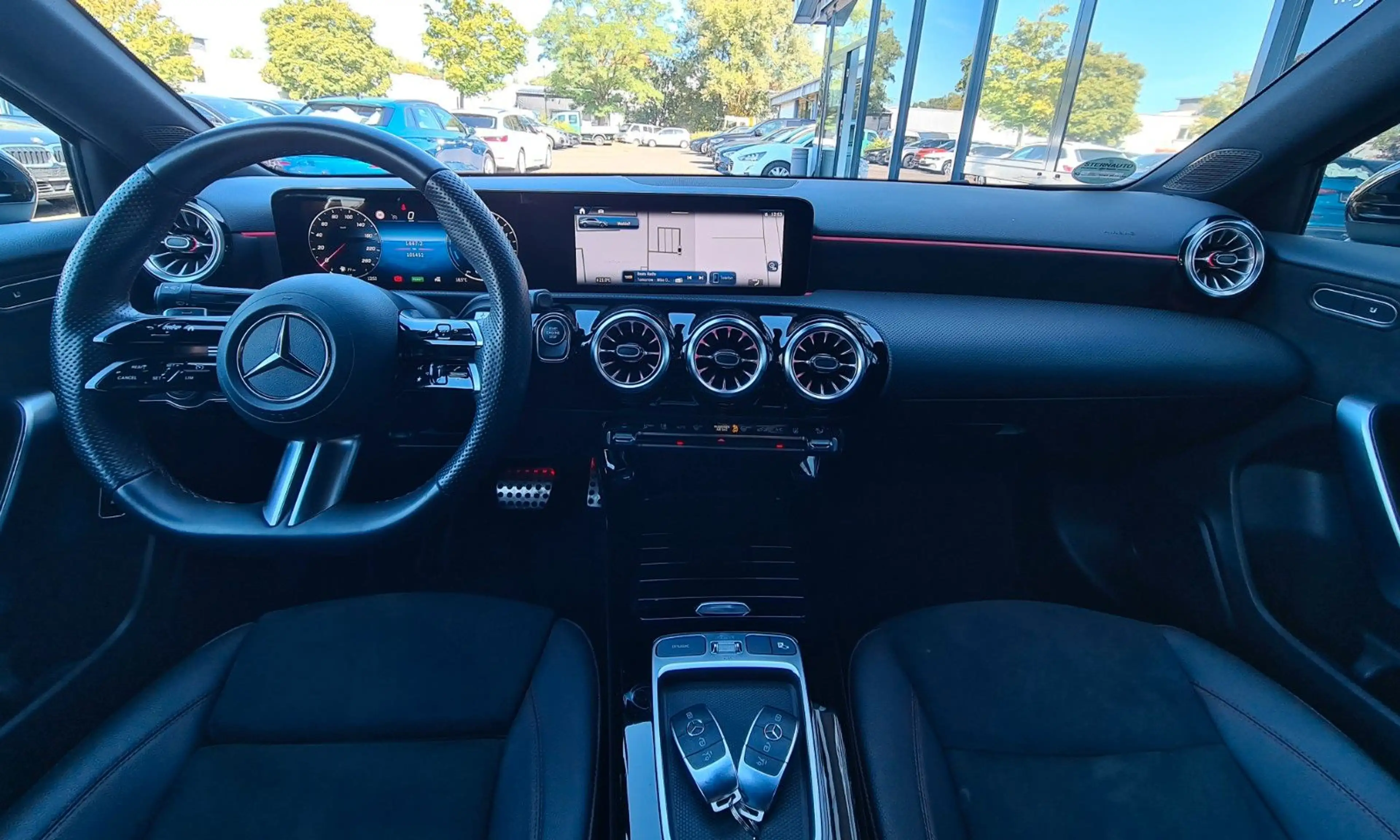 Mercedes-Benz A 250 e Limousine AMG - WIDE - LED - CAM - — photo 10