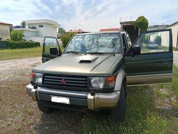 Pajero Metal Top 2.8 tdi GLS Executive autocarro