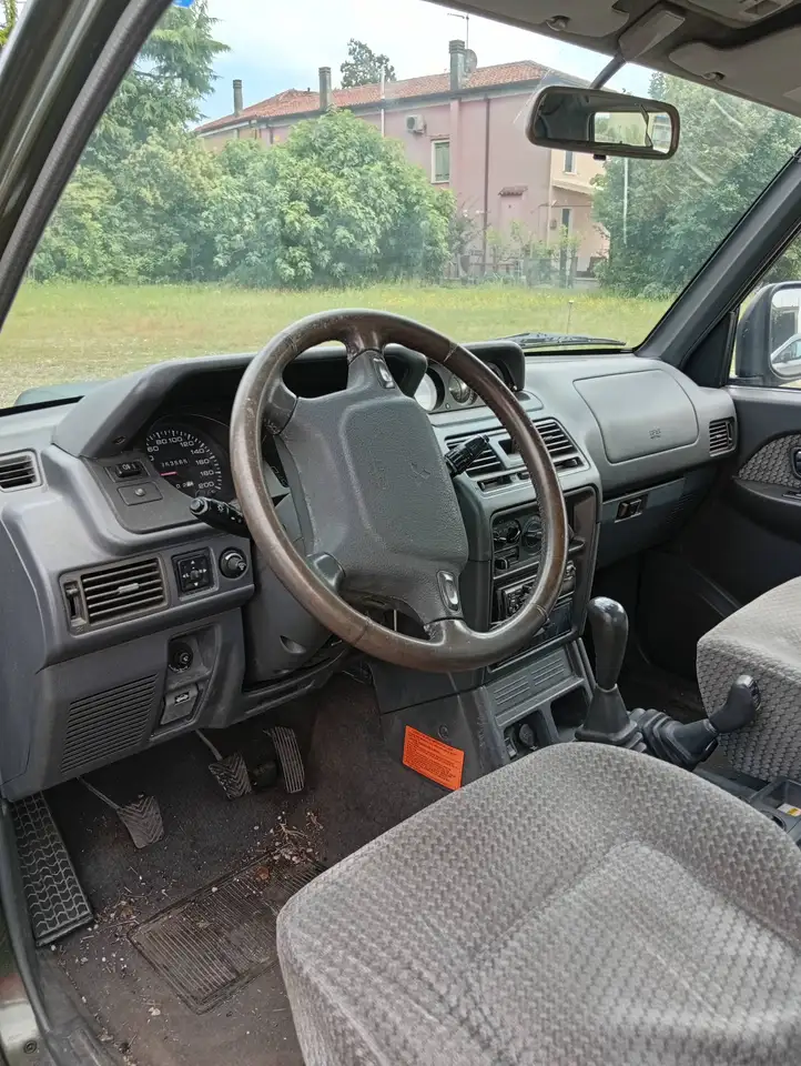 Mitsubishi Pajero Metal Top 2.8 tdi GLS Executive autocarro, foto 8