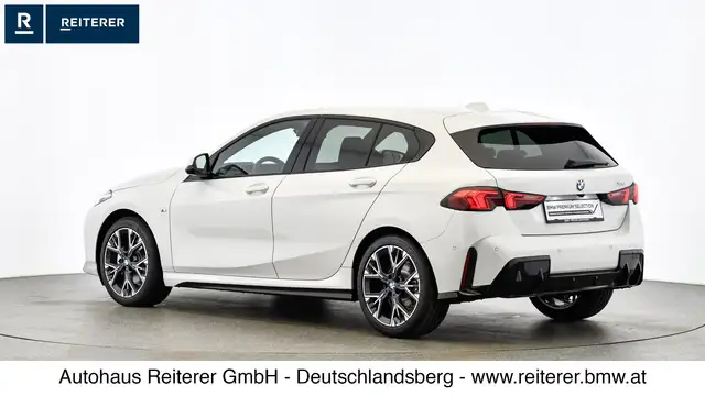 BMW 1 Series view 4